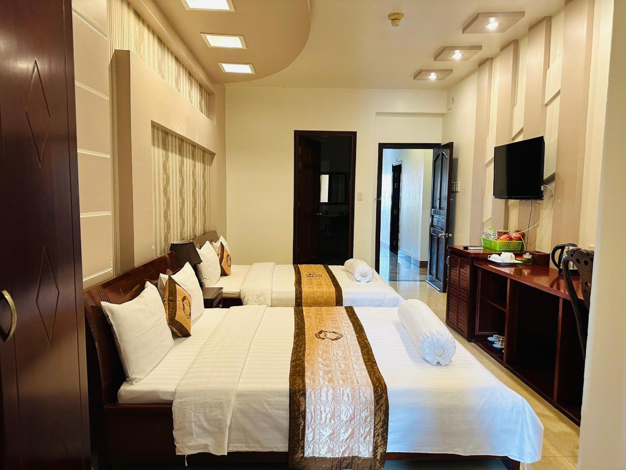 Phuc Hung Hotel Rach Gia Bagian luar foto